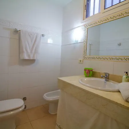 Holiday home Duplex 6P Terraza Privada Barbacoa By Lightbooking *