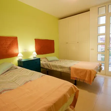 Holiday home Duplex 6P Terraza Privada Barbacoa By Lightbooking *